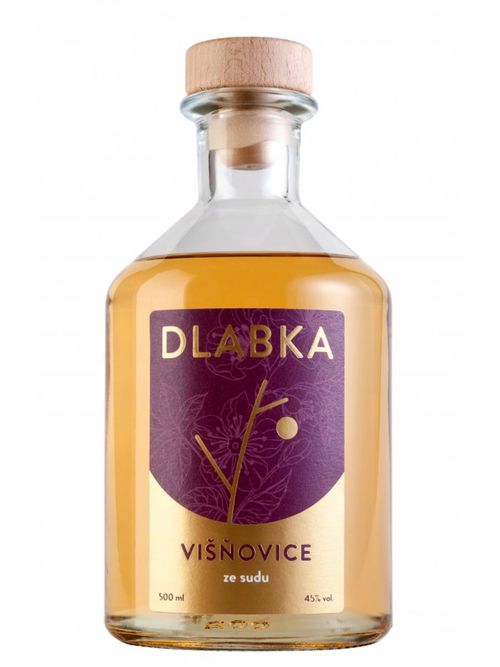 Dlabka Višňovice ze sudu 45% 0,5l